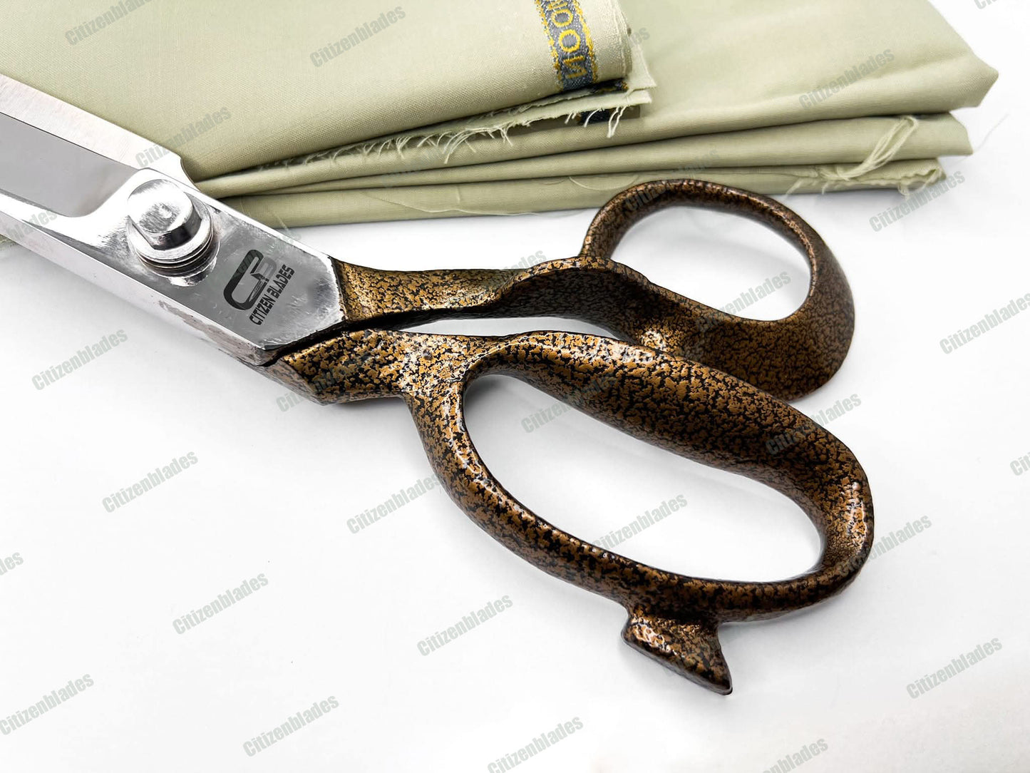 J2 Schere mit Stahlklinge