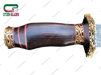 Custom Handmade Damascus steel hunting knife. wooden handle and brass spacer. US
